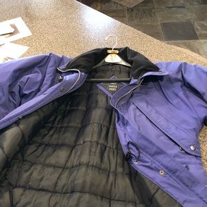 women’s ski jacket size M